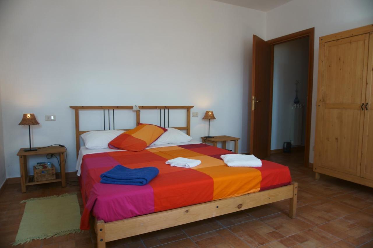 Farmhouse B&B Castagnola 64 Ne Bagian luar foto